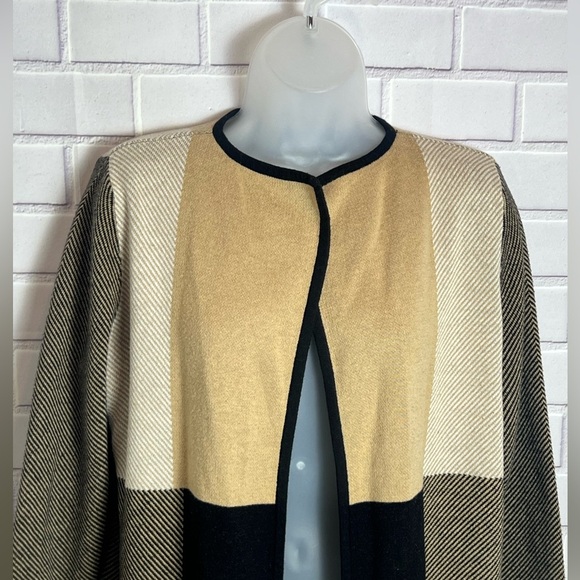 Jones Studio Plaid Sweater Jacket Women's /size M - Picture 3 of 10